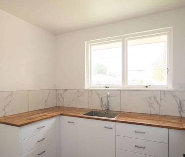 Charming 1BR Home in Sockburn! - Photo 2