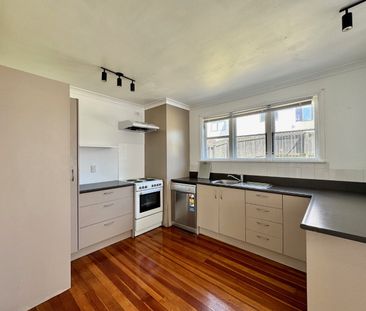 11 McCulloch Road, Panmure, Auckland - Photo 1