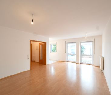 1-Zimmer Erdgeschosswohnung mit Terrasse und Tiefgaragenstellplatz - Photo 1