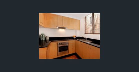 Neat and Tidy apartment with Convenience - Photo 2