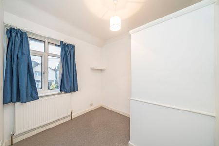 Kenya Road, Charlton, SE7, London - Photo 2