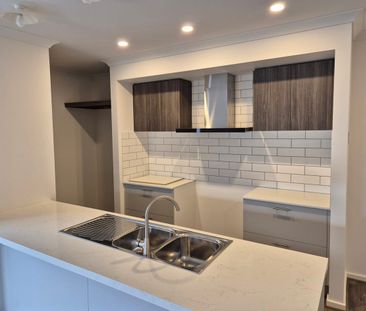 Build Recently - Home with Modern Comfort & Convenience - Photo 6