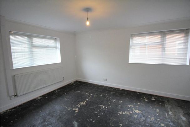 2 bedroom bungalow to rent - Photo 1