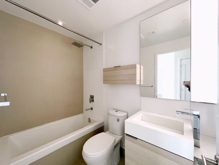 For Lease - 88 Scott Street Unit# 3004, Toronto, Ontario - Photo 2