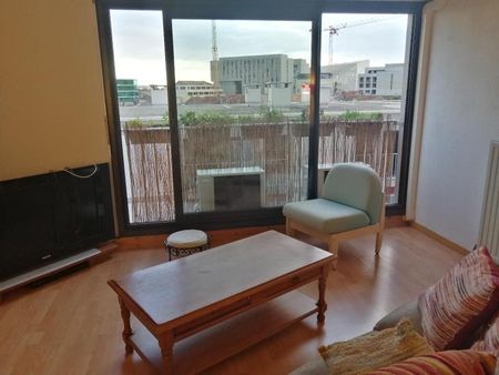 Location Appartement 1 pièce 11m² BORDEAUX 33800 - Photo 2