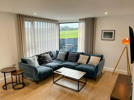 7 Magheraboy Road, Portrush, BT56 8NU - Photo 3