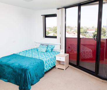 18/117-119 Ballarat Road, Footscray, Vic 3011 - Photo 2