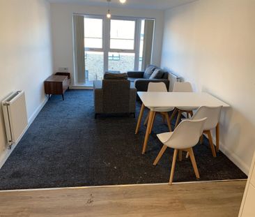 1 Bed Flat, Smithfield House, B5 - Photo 2