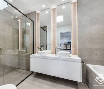 3 bedroom + MPR Terrace Home Offering Modern Comforts! - Photo 6