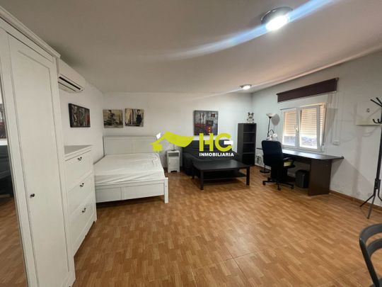 Alquiler Apartamento en Urbanización - El Bosque, Villaviciosa De Odón - Photo 1