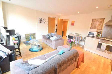 Pearl House, Lower Ormond Street, Manchester City Centre, Manchester, M1 5QE - Photo 4