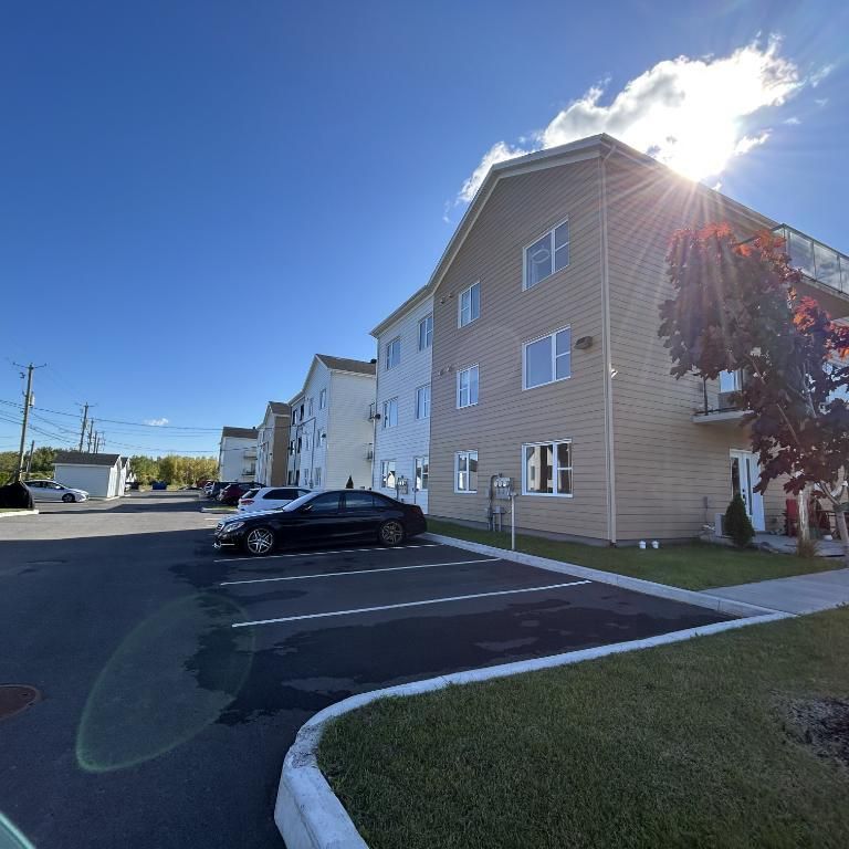 Condo locatif récent 4 1/2 secteur Charny 2e ou 3e étage dès maintenant ou septembre 2026 - Photo 1