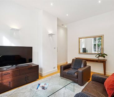 3 bedroom flat to rent - Photo 4