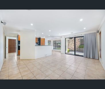 47 Unwin Avenue, Jerrabomberra, NSW 2619 - Photo 5