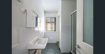 Classic house / area's buzzing heart - Photo 4