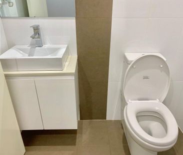 Beautiful near New Modern Duplex - Photo 6