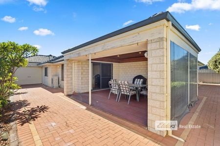 8 Dwyer Street - Photo 2