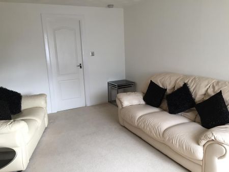 2 bedroom semi-detached house to rent - Photo 2