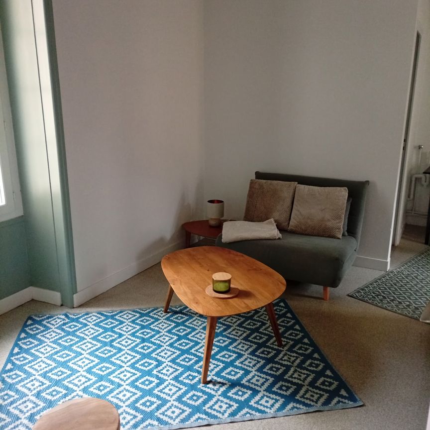 Location Appartement 1 pièce 22m² ANGOULEME 16000 - Photo 1