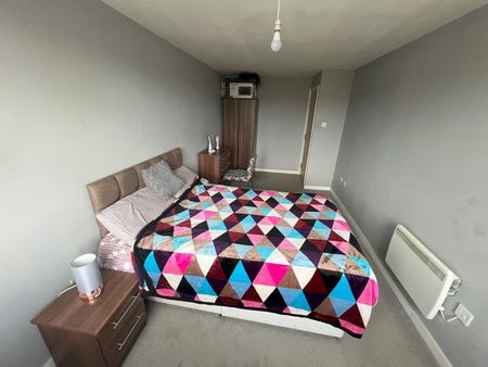 1 bedroom apartment to rent - Photo 3