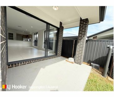 MODERN HOME LOCATED IN AUSTRAL - Photo 1