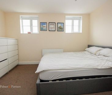 2 bedroom penthouse to rent - Photo 6