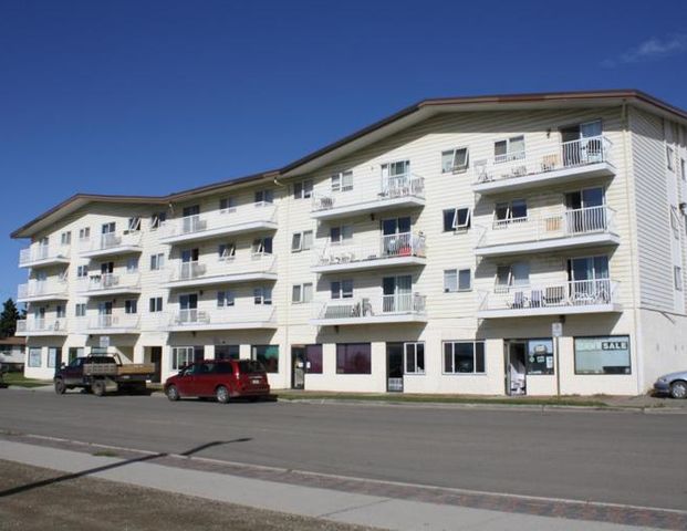 Marquis Centre | 10324 99 Avenue, Fort St. John - Photo 1