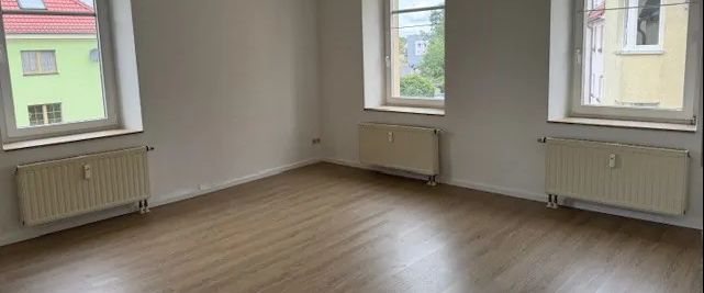 Zentrale Lage- Wohnung im 1. Obergeschoss - Foto 1