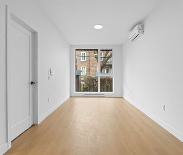 6037 Boul. De Maisonneuve O., Montréal (Côte-des-Neiges, QC H4A - Photo 1