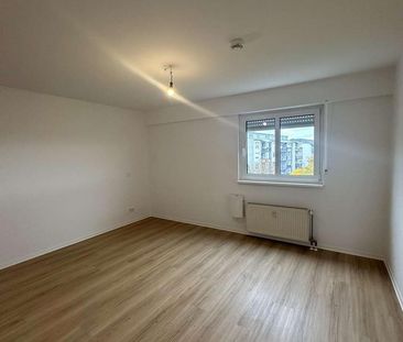 4-Zimmer-Wohnung mit Balkon, offener Küche, Gäste-WC - Photo 5