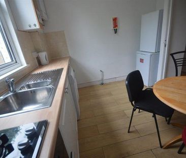 House share to rent - Photo 6