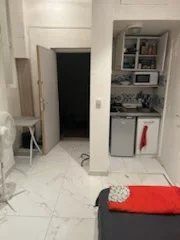 Location Appartement - Juan-les-Pins - Photo 5