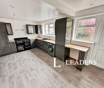 Anson Road; Meir;, ST3 - Photo 5