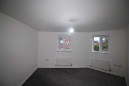 3 bedroom end of terrace house to rent - Photo 3