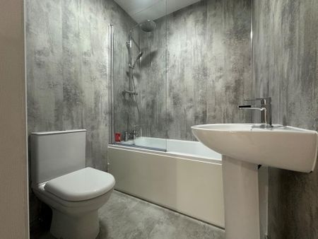 2 bedroom flat to rent - Photo 5