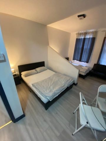 5 Bed Flat, Lever Street, EC1V - Photo 4