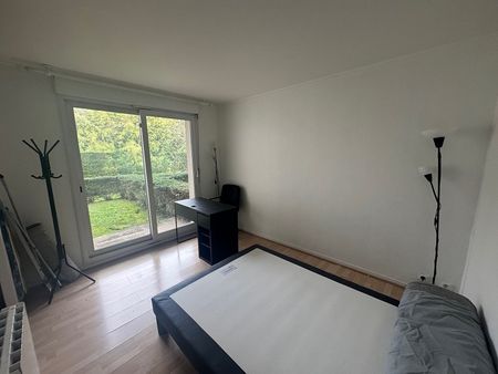 Location Appartement 3 pièces 86m² - Photo 4