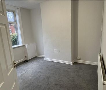 Walkden Road, Worsley, Manchester M28, London - Photo 4