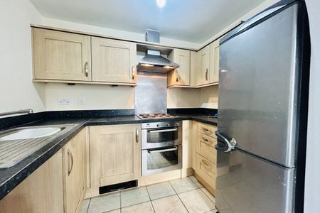 Magellan Way, DERBY - Photo 4