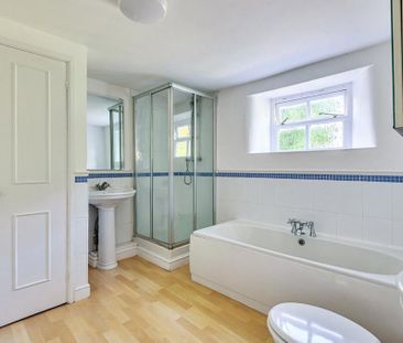 3 bedroom terraced house to rent - Photo 3