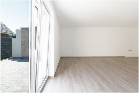 ***Exklusive Neubau-Wohnung - 4 ZKB - Reihenmittelhaus in Flachsmeer*** - Photo 4