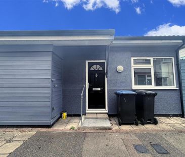 2 bedroom house to rent - Photo 4