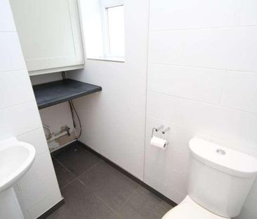 Newry Park, Chester, CH2 - Photo 4