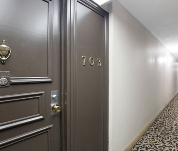 For Lease - 1081 Ambleside Drive Unit# 703, Woodroffe, Ontario - Photo 1