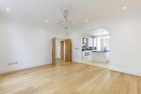 8 bedroom detached house to rent - Photo 5