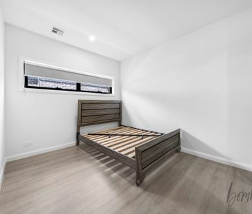 Spacious & Stylish Family Living in Donnybrook - Photo 2