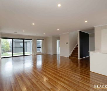 Spacious Functional Living - Photo 2