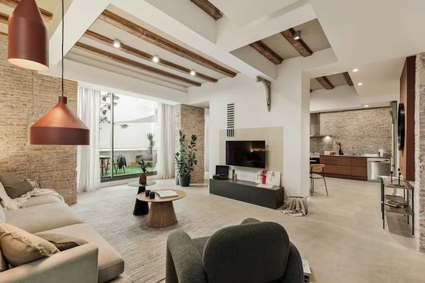 Carrer de Bonavista, Barcelona, Catalonia 08012 - Foto 1