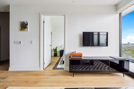 For Lease - 36 Brentcliffe Road Unit# 1208, Toronto, Ontario - Photo 3