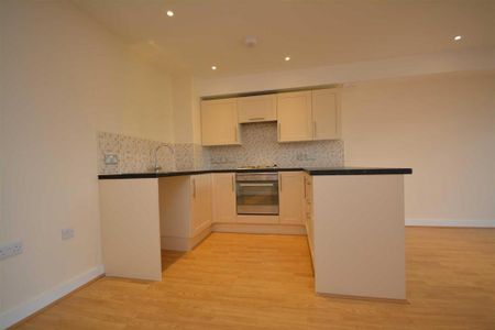 2 bedroom apartment to rent - Photo 2